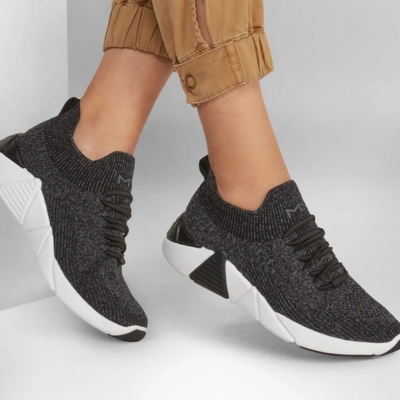 Mark Nason Shoes - Mark Nason Skechers Women’s Heathered Black Knit Slip On Sneakers Size 9M
